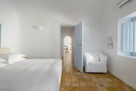 Evgenia Villas & Suites - 4