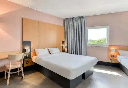 B&B Montpellier Centre Le Millénaire - 2