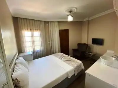 Mai Otel Cunda - 36