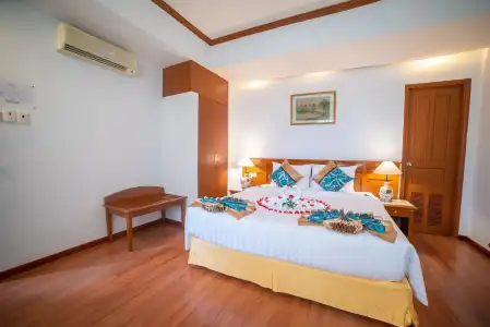 Oscar Saigon - 4