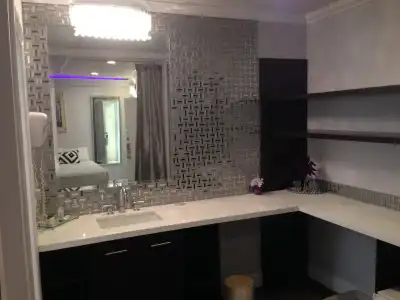 Hollywood VIP - 7