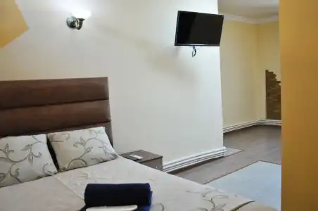 Vak Guesthouse - 2