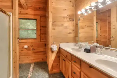 RiverStone Condo Resort & Spa - 29