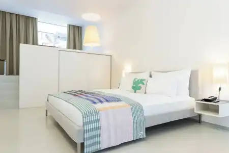 Greulich Design & Boutique - 30