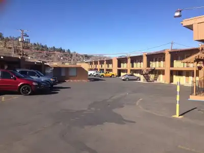Snow Peak Inn - 5