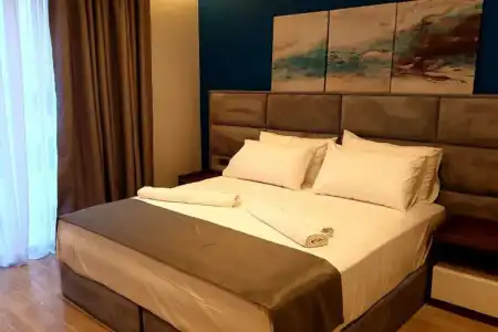 Henry Resort Spa - 2