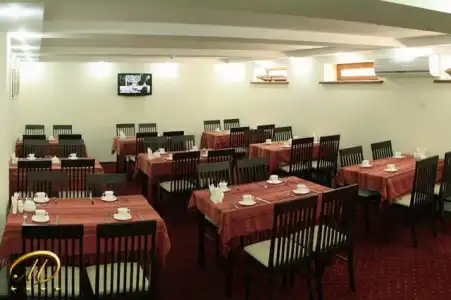 Majestic Palace - 14