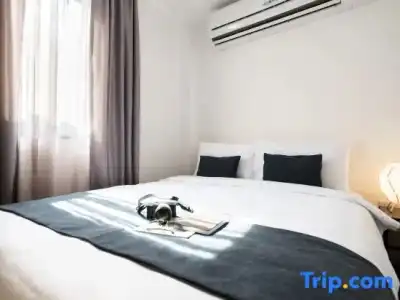 Warm Window Silom - Hostel - 77