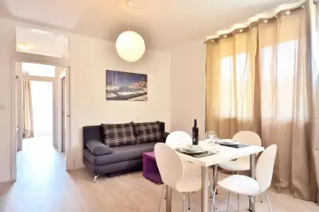 Bretia Apartments - 39