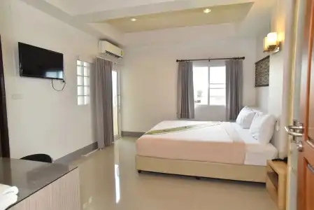 V Place Residence - 3