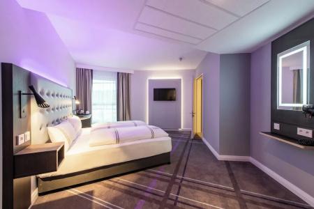 Premier Inn Berlin City Centre - 43
