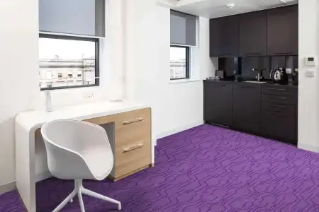 YOTEL Edinburgh - 57