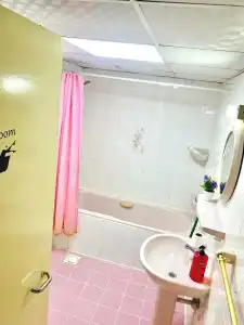 Heartland Hostel - 7