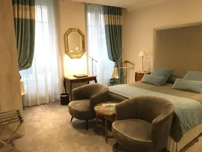 Grand Des Terreaux - 34