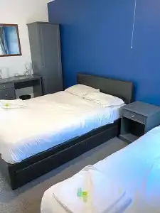 Iway Inn - 17
