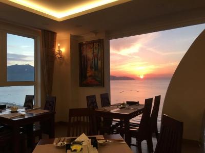 BlueSun Danang Beach - 23