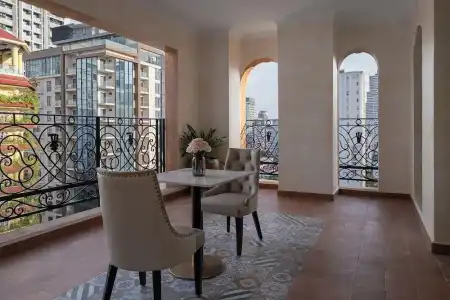 Anik Palace - 218