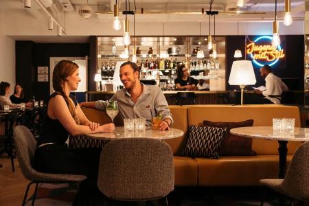 Schani Salon - 15