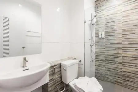 Evergreen Suite - 8