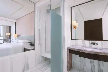 Sheraton Grand Jakarta Gandaria City - 62