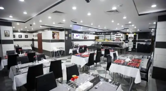 Easy Inn Suites - 19