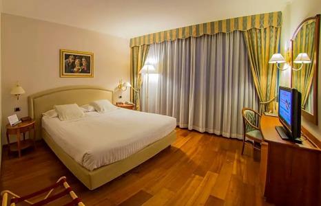 Best Western Globus City - 50