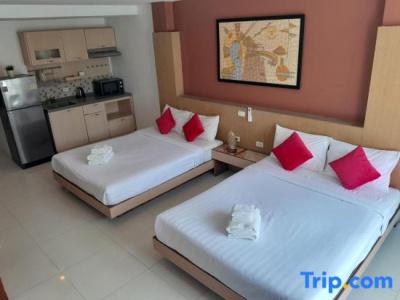 Island Patong Beachfront Apartments - 60