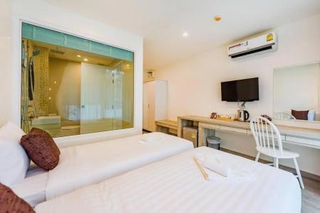 LullaBella Patong - 25
