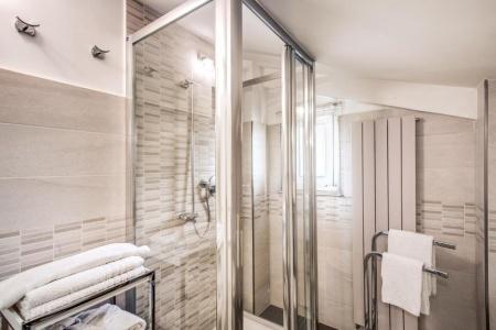 La Gaura Guest House - 31