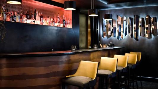 The One Alma Paris - 15