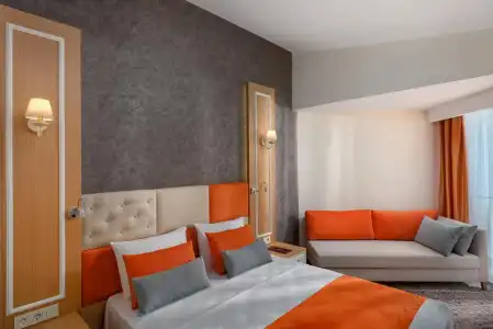 Golden Orange - 5