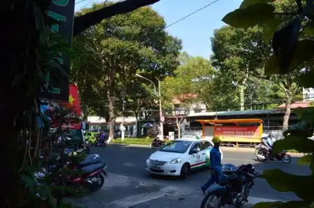 Vuon Tao Dan Near Ben Thanh Market - 14