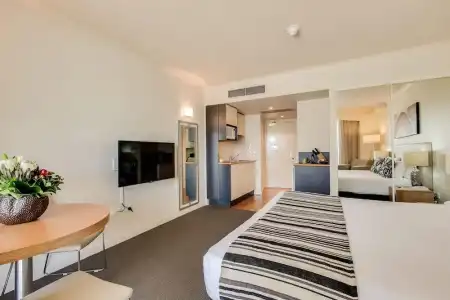 Cosmo Apartment - 92