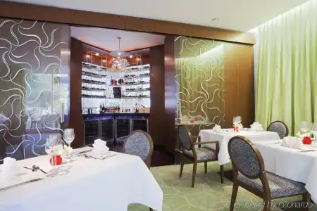 Crowne Plaza Bucharest by IHG - 33