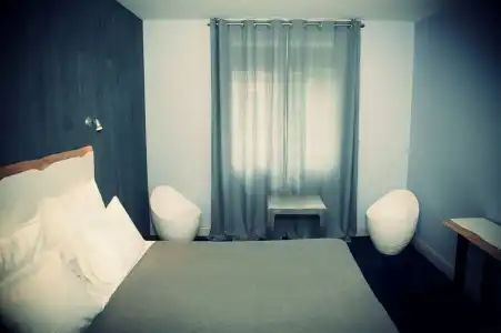 Hôtel Cosmopolitain - 5