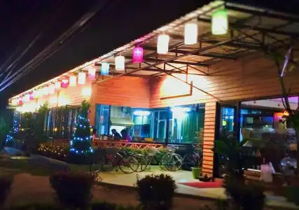 Ruen Narisra Resort - 18