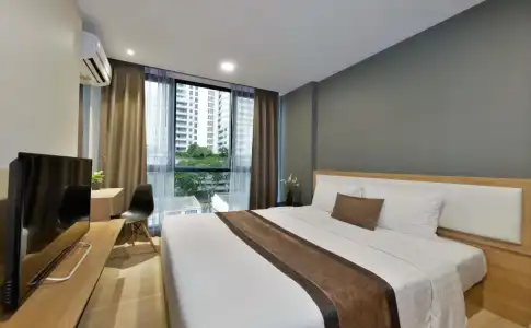 Ten Ekamai Suites Serviced Apartment - 4