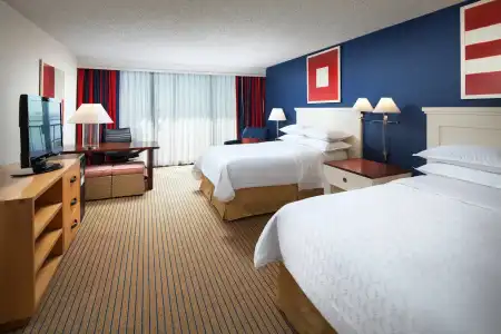 Sheraton San Diego Resort - 2