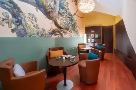 Best Western Dijon Centre Gare - 90