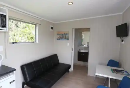 Fitzroy Beach Holiday Park - 97
