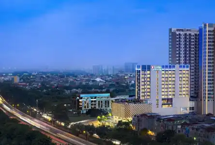 Hilton Garden Inn Jakarta Taman Palem - 63