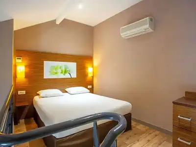 ibis Styles Bourges - 64