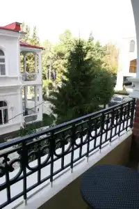 Monte Carlo - 25