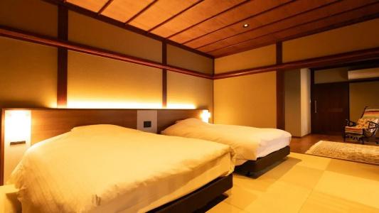 Ryokan Sugimoto - 4