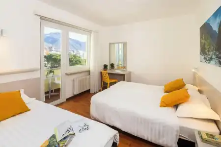 Rondinella Locarno - 33