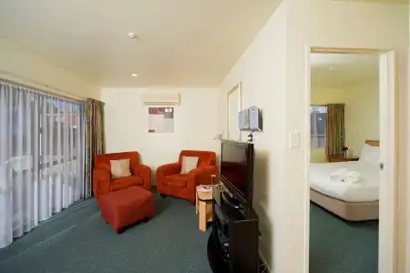 Best Western Ellerslie International - 150