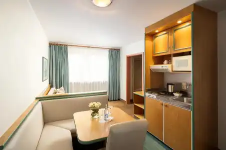 QU, Trademark Collection by Wyndham - 36