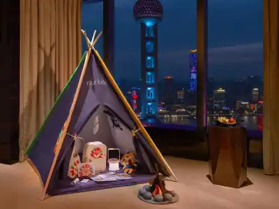 The Ritz-Carlton Shanghai, Pudong - 14