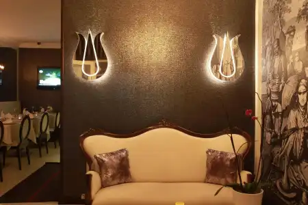 Tria Elegance - 14