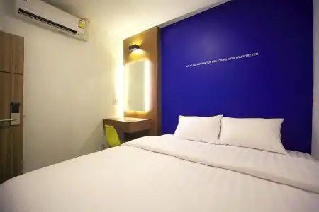 Tuk Tuk Hostel - 57